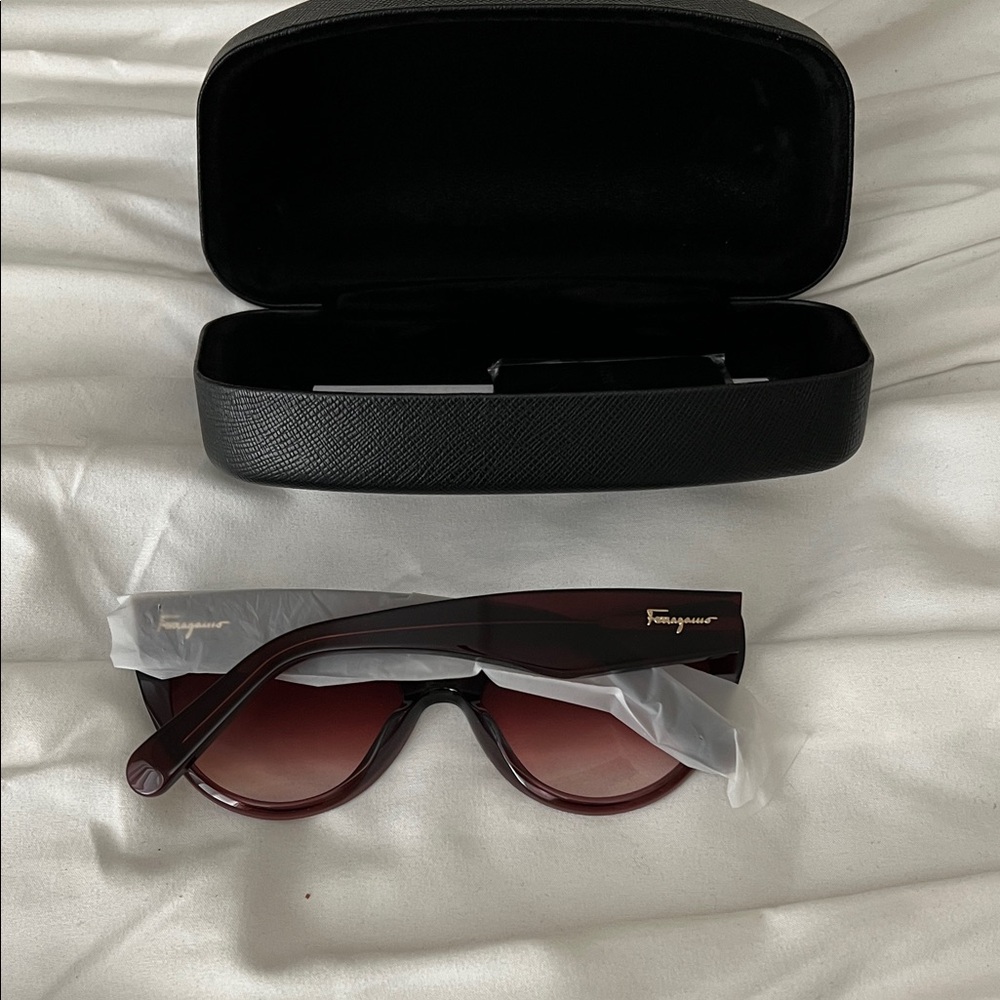 Salvatore Ferragamo Burgundy Cat Eye Sunglasses - Picture 3 of 4